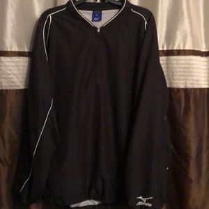 Mizuno windbreaker